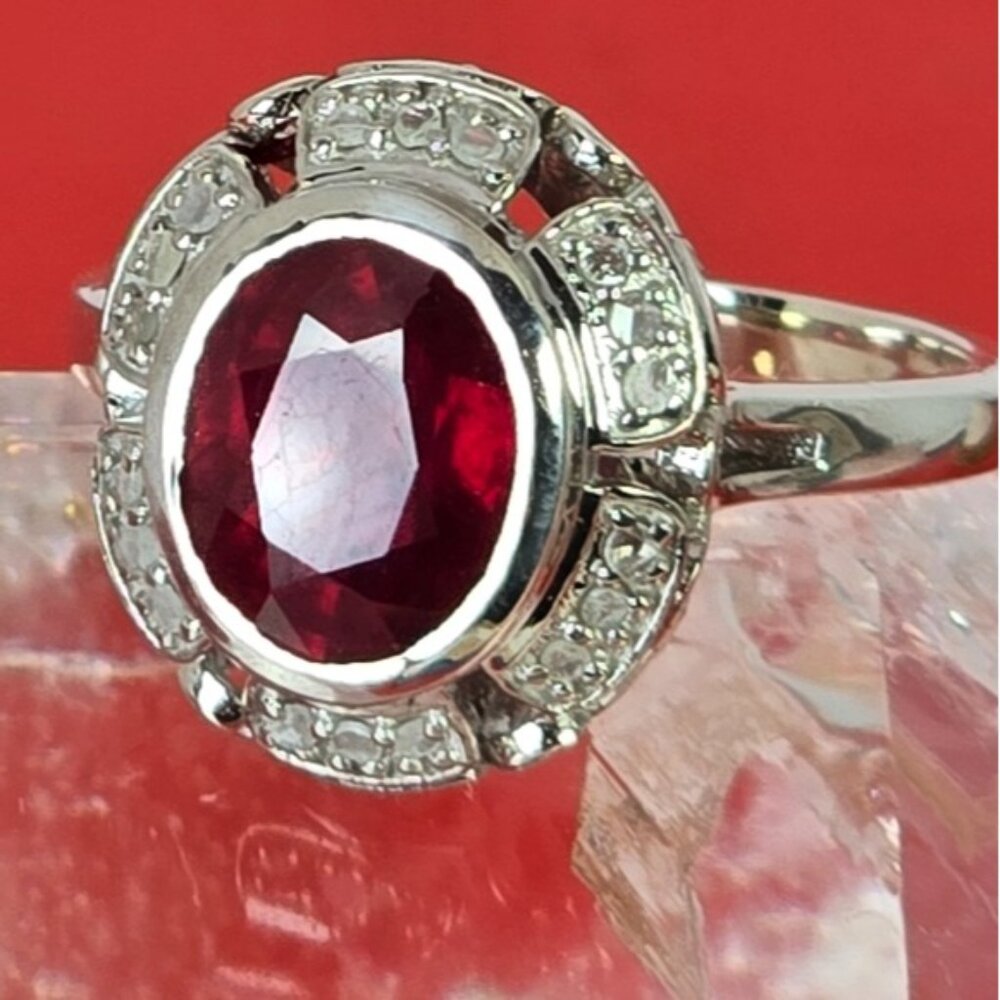 925 Sterling Silver Ring Sz 6.5 with Natural Ruby & Natural Diamonds - Picture 3 of 14